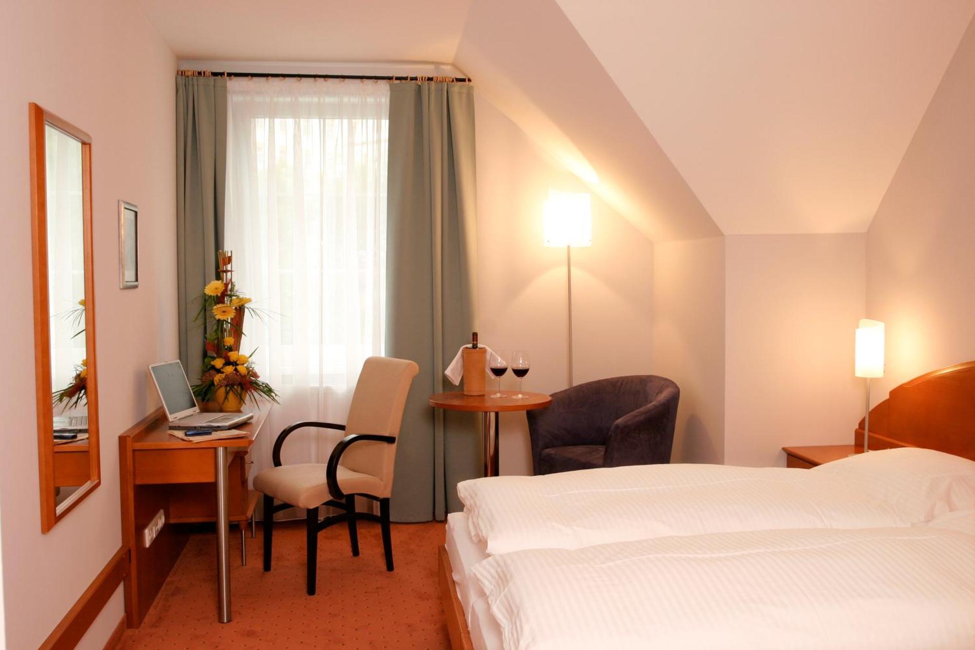 Hotel Florianerhof Markt Sankt Florian Zewnętrze zdjęcie